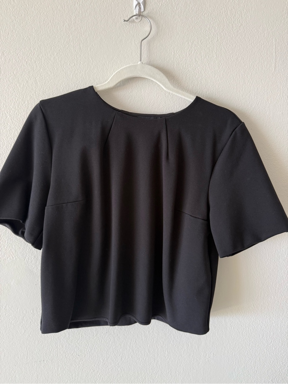 Express Black Short Sleeve Crewneck Blouse
